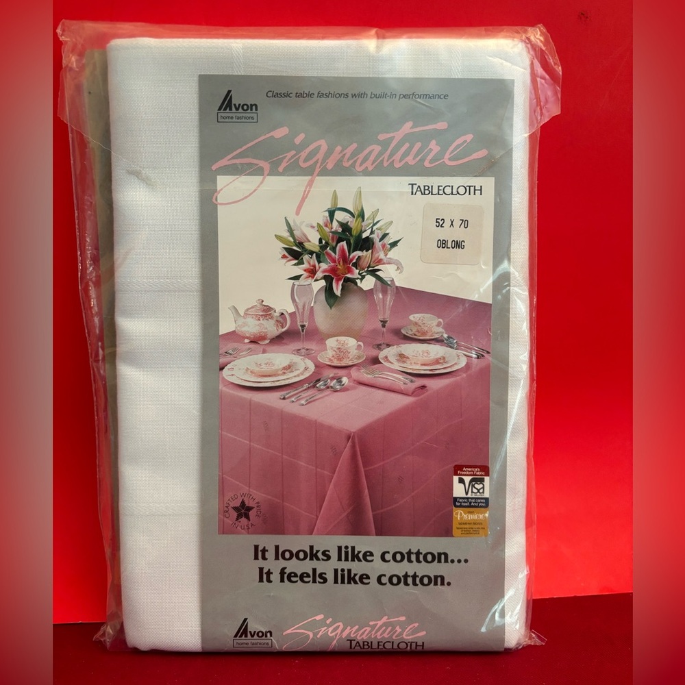 Avon signature tablecloth 52 x 70